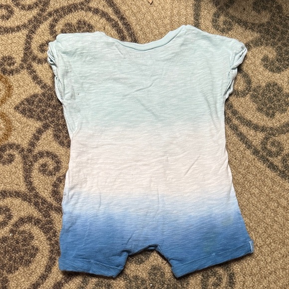 Burt's Bees Blue and White Gradient Baby Romper - Picture 3 of 3